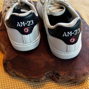 White AM-23 Athletic/Casual Sneakers.